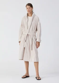 Bathrobe silence