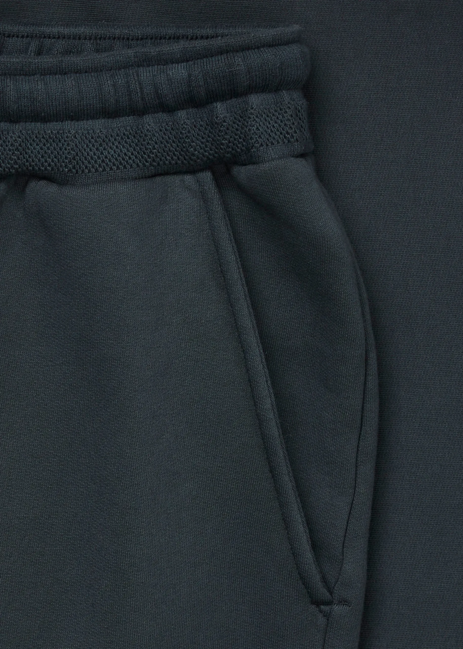 Circular sweatpant