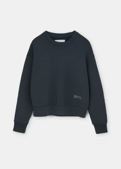 Circular sweatshirt