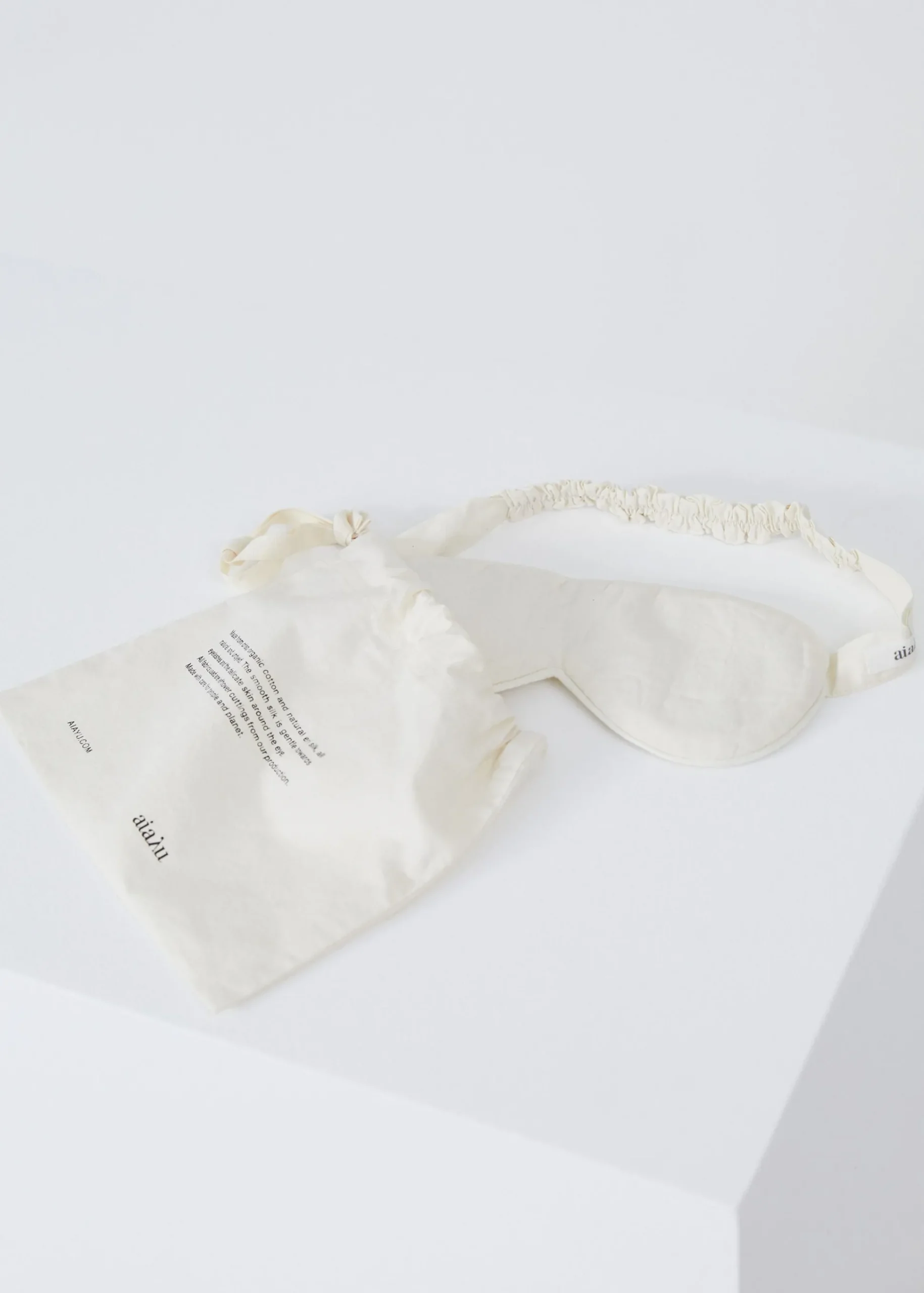 Eye silk sleep mask