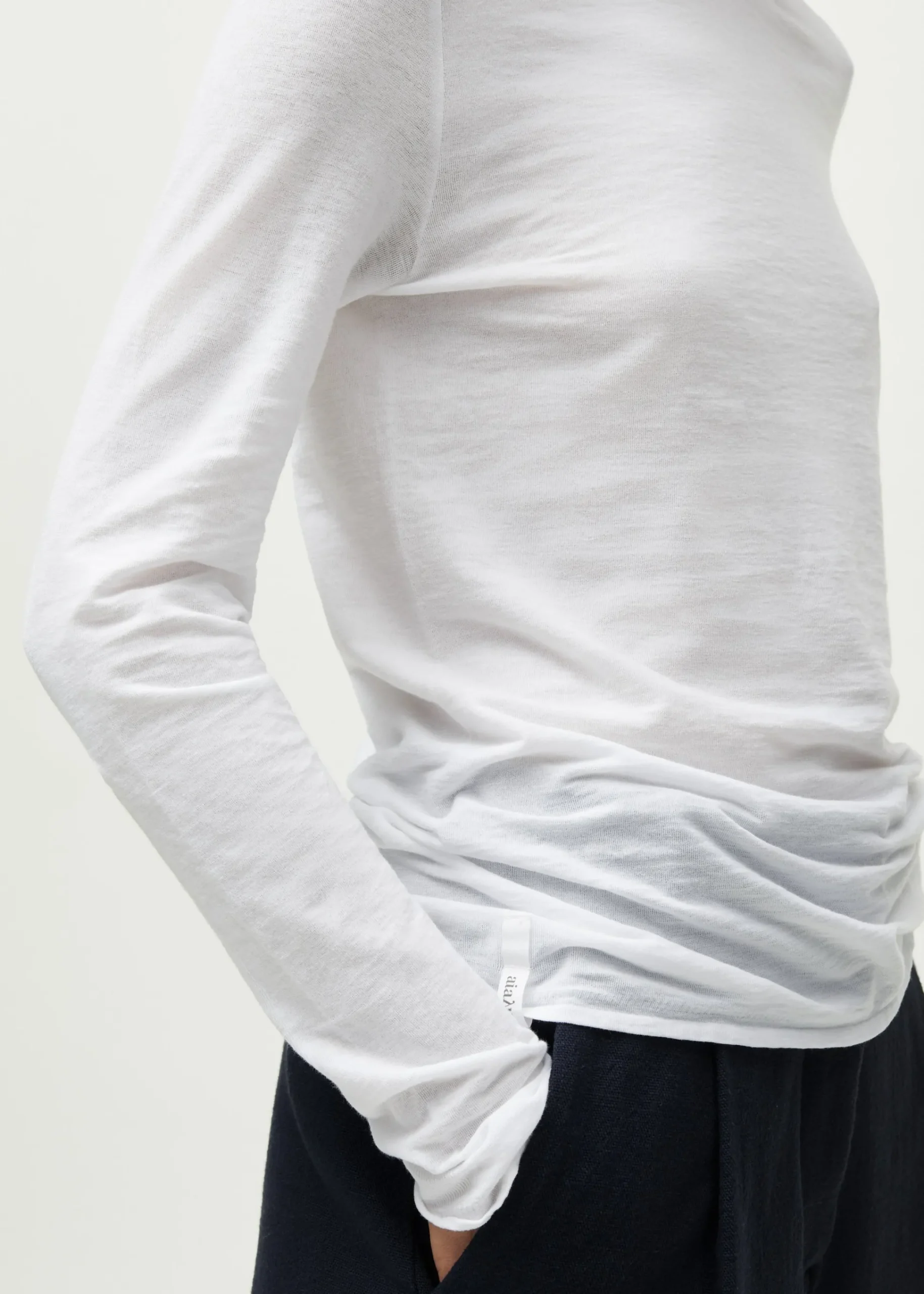 Gentle cashmere long sleeve