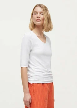 Gentle cashmere tee