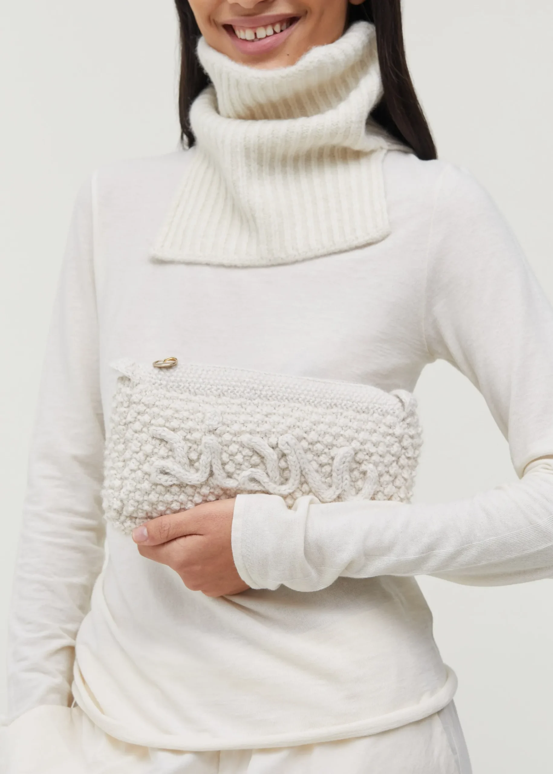 Helen aiayu clutch