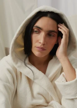 Hooded bathrobe terry