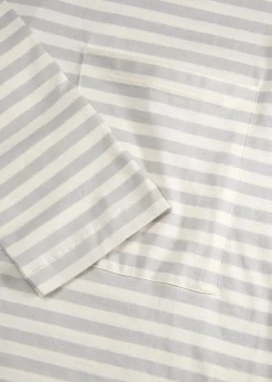Light long sleeve tee