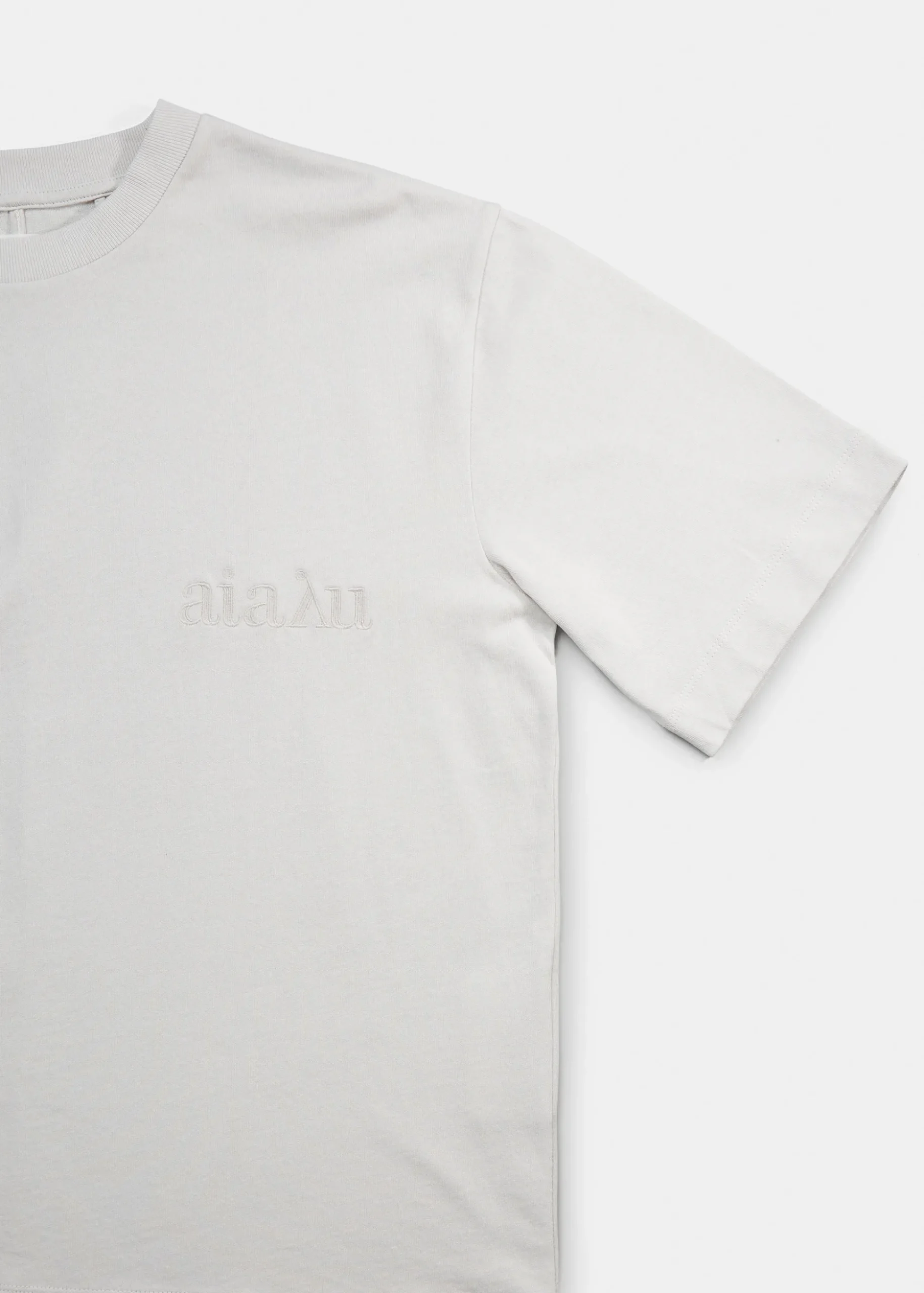 Lou circular tee