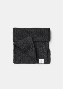 Nellie neck warmer