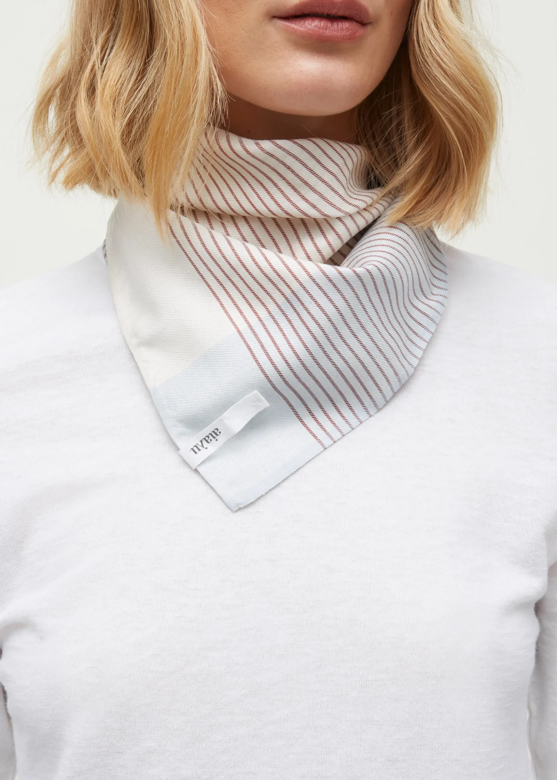 Runa silk scarf