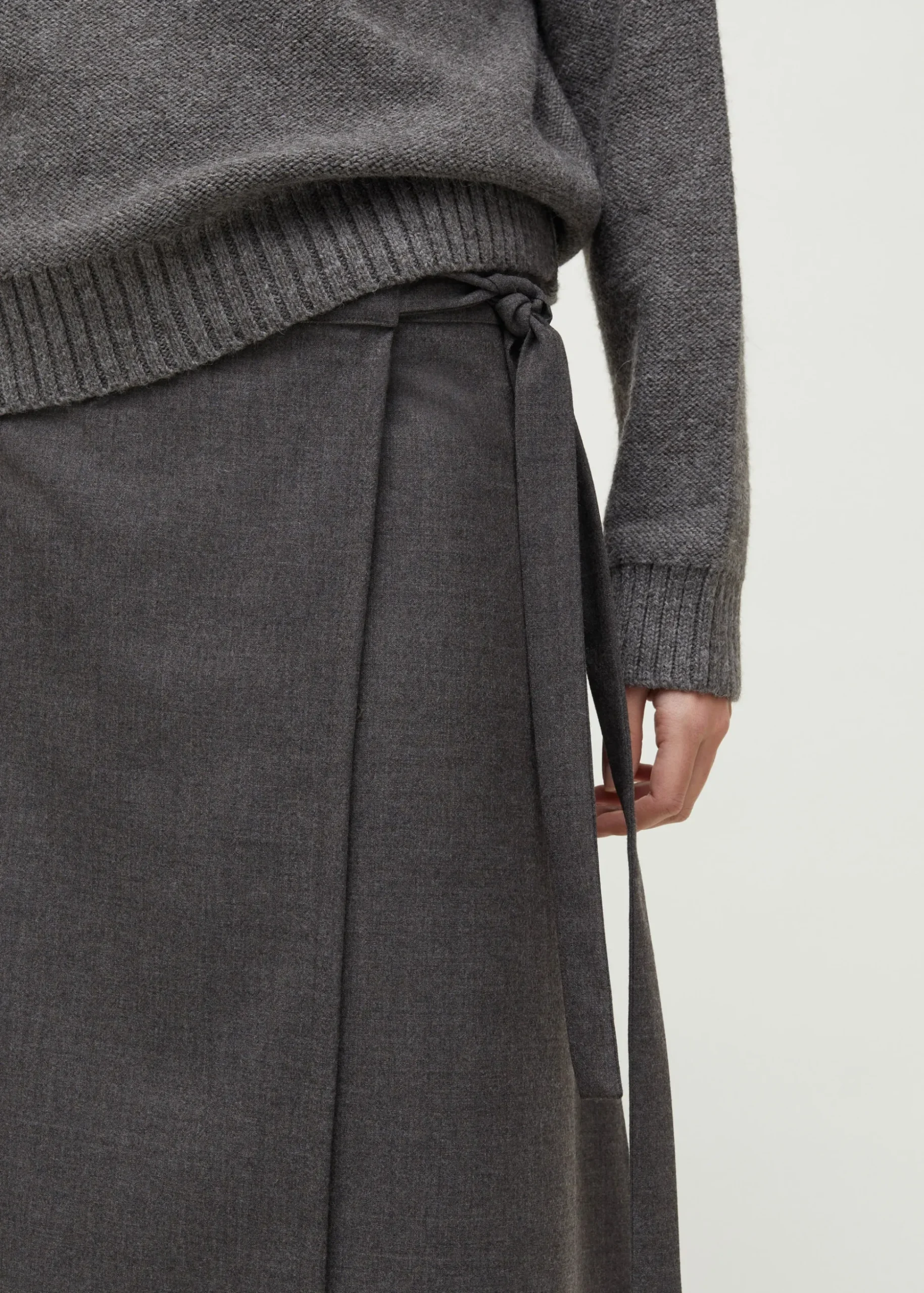 Wrap skirt fine wool